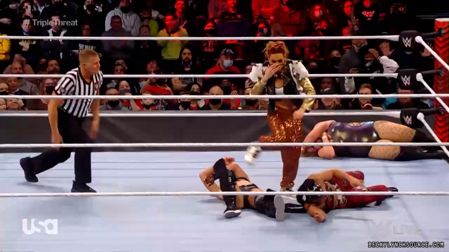 beckyraw20220110_00_16_09_00_Still615.jpg