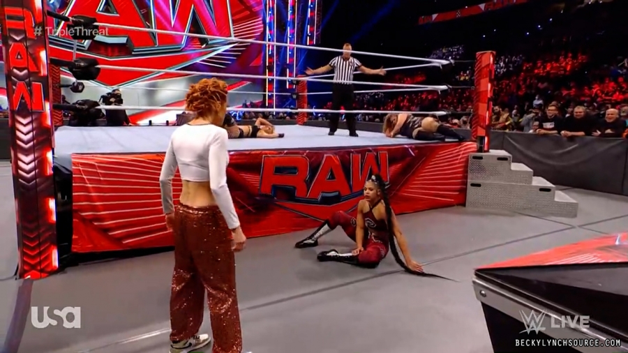 beckyraw20220110_00_16_25_07_Still648.jpg