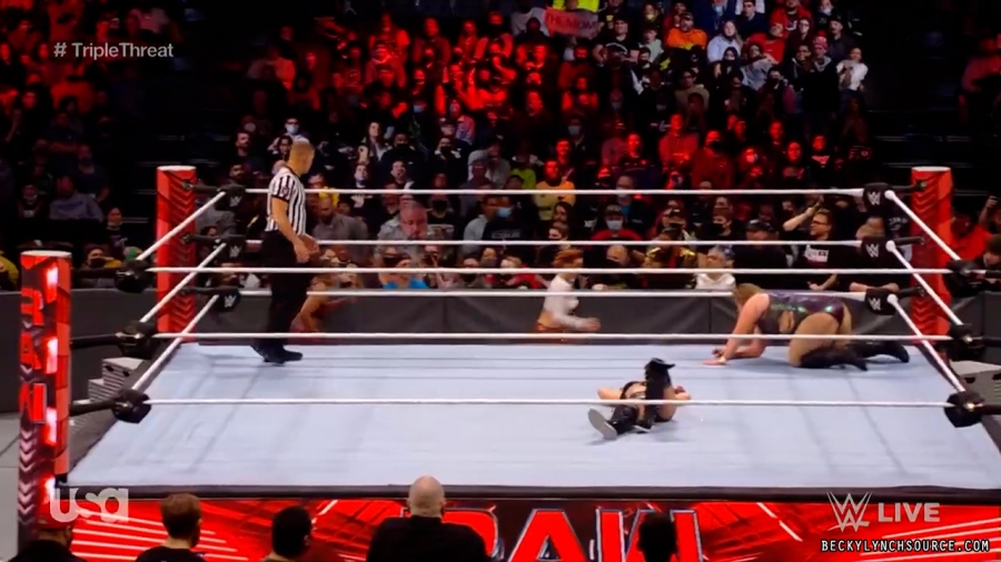 beckyraw20220110_00_16_34_15_Still660.jpg