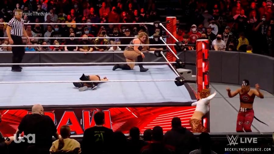 beckyraw20220110_00_16_38_15_Still666.jpg