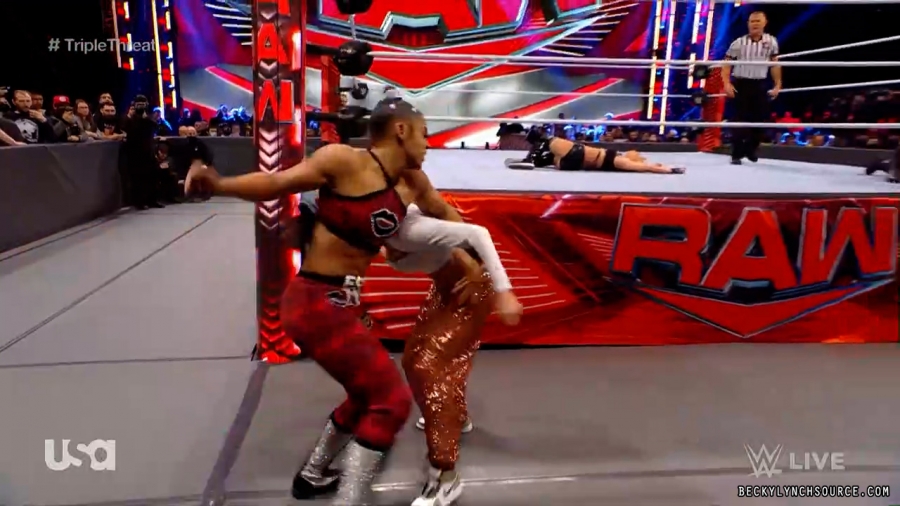 beckyraw20220110_00_16_42_15_Still674.jpg