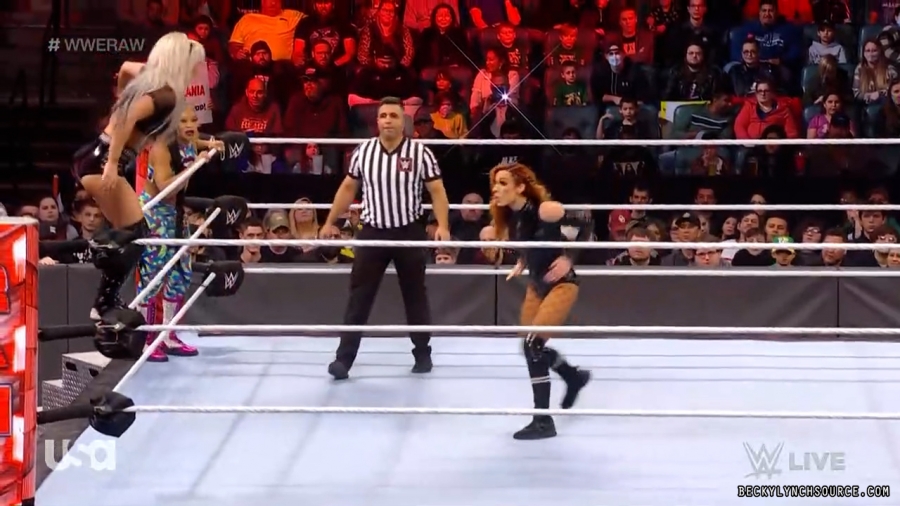 beckyraw20220117_00_10_25_15_Still826.jpg