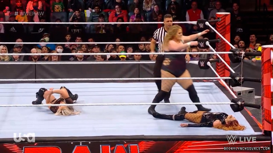beckyraw20220117_00_11_37_15_Still935.jpg