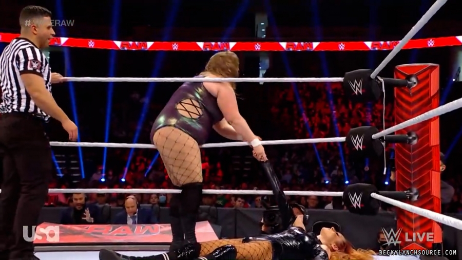 beckyraw20220117_00_11_41_00_Still942.jpg