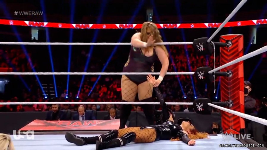 beckyraw20220117_00_11_43_00_Still946.jpg
