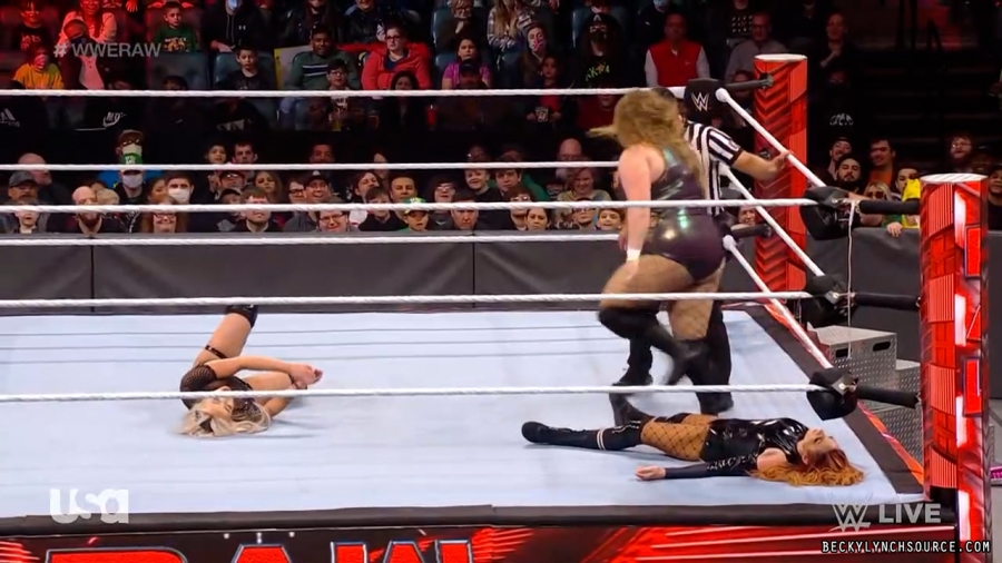 beckyraw20220117_00_11_46_15_Still952.jpg