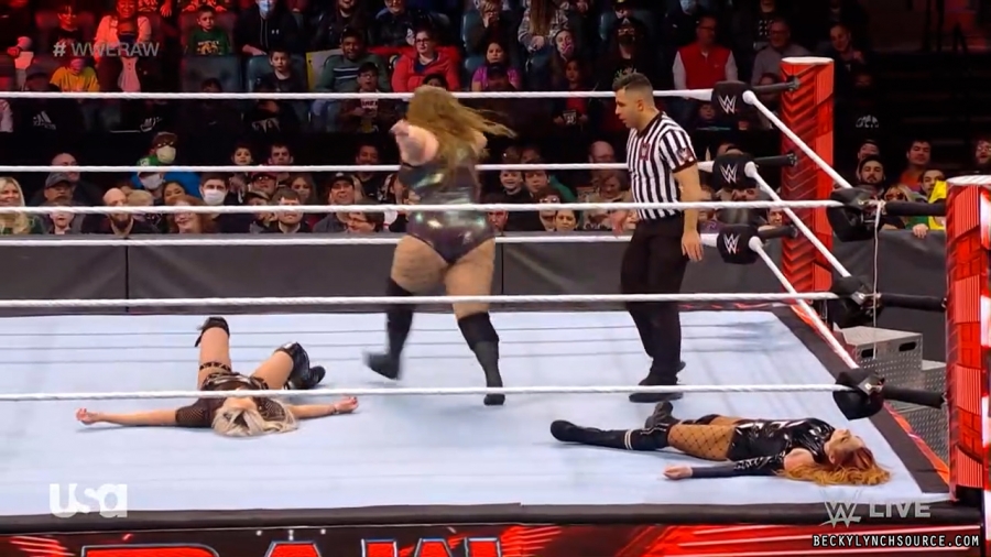 beckyraw20220117_00_11_47_15_Still954.jpg