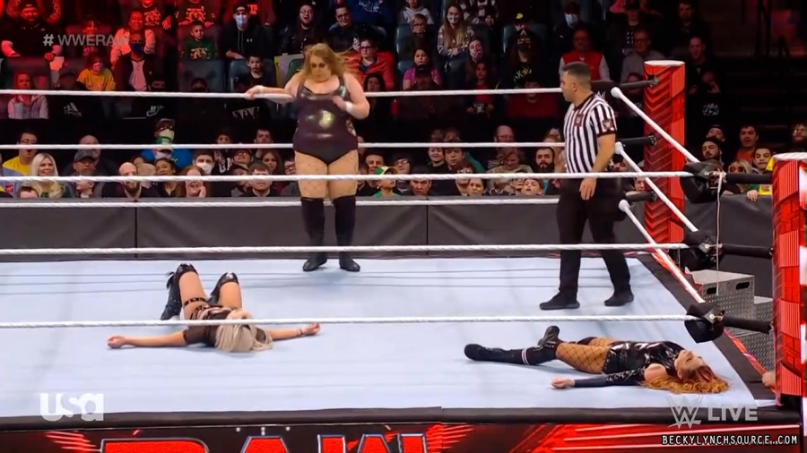 beckyraw20220117_00_11_48_15_Still956.jpg
