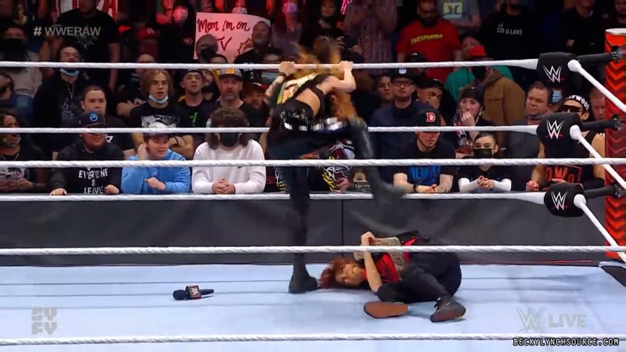 beckyraw20220207_00_06_12_15_Still497.jpg