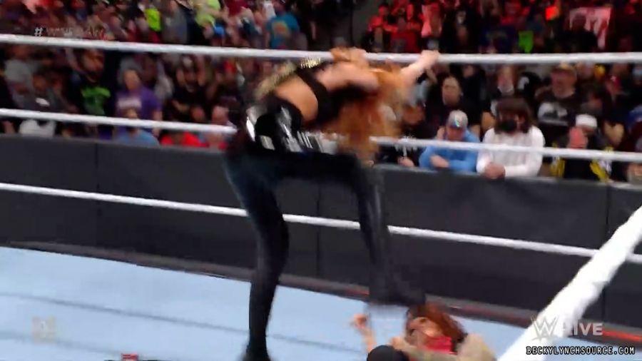 beckyraw20220207_00_06_13_00_Still498.jpg