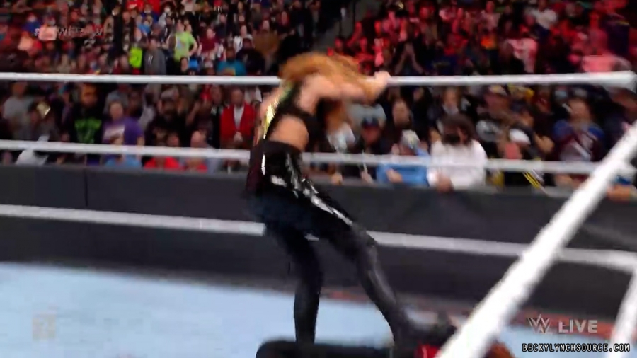 beckyraw20220207_00_06_14_15_Still501.jpg