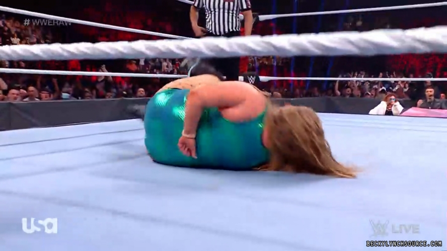 beckyraw20220221_00_11_03_15_Still548.jpg