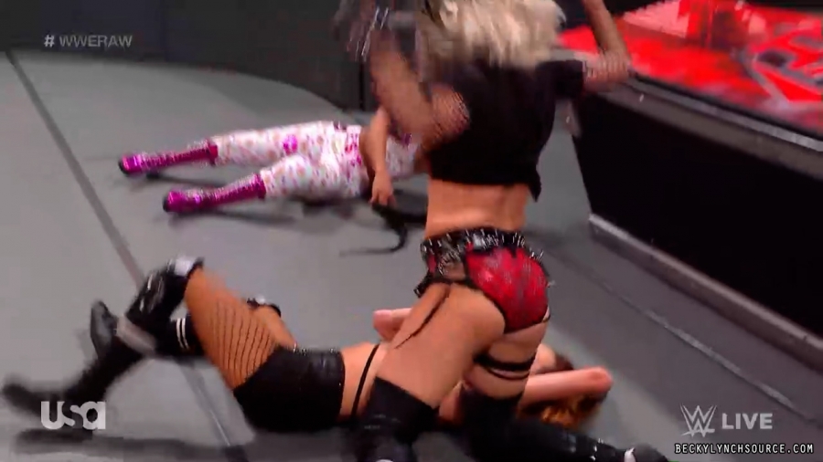 beckyraw20220228_00_14_07_15_Still941.jpg