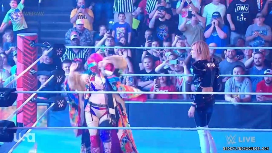 beckyraw20220425_00_05_58_00_Still534.jpg