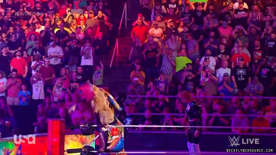 beckyraw20220425_00_06_01_15_Still541.jpg