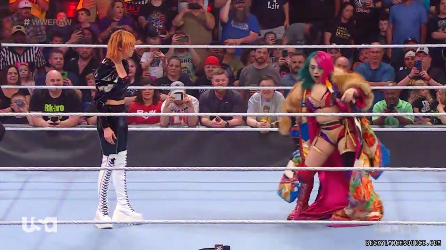 beckyraw20220425_00_06_31_15_Still575.jpg
