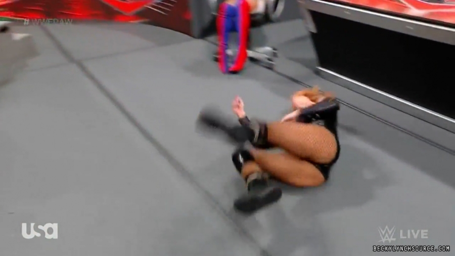 beckyraw20220523_00_11_39_15_Still1094.jpg