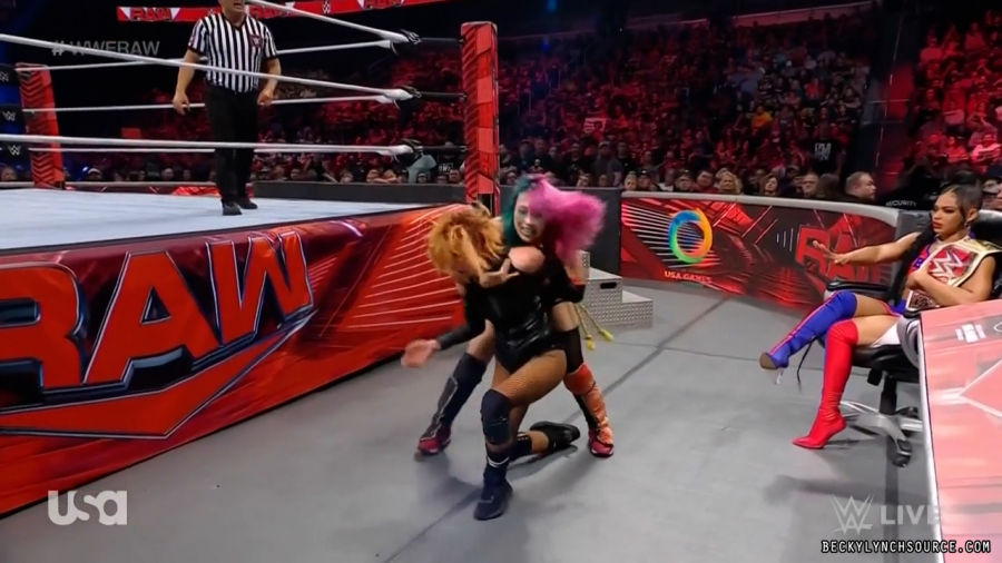 beckyraw20220523_00_11_55_00_Still1125.jpg