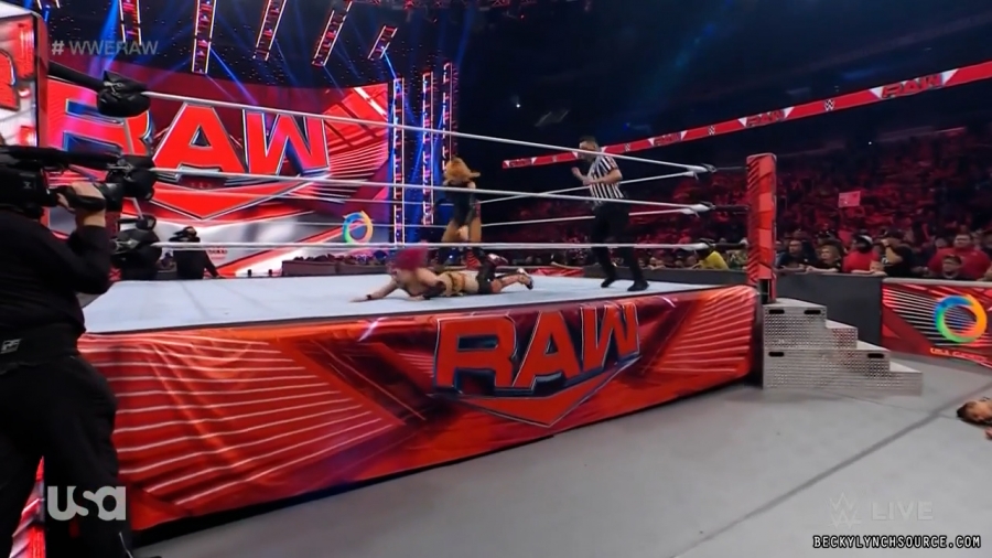 beckyraw20220523_00_12_19_15_Still1172.jpg