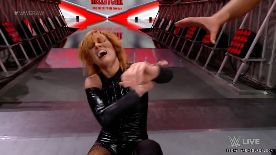 beckyraw20220523_00_12_51_15_Still1228.jpg