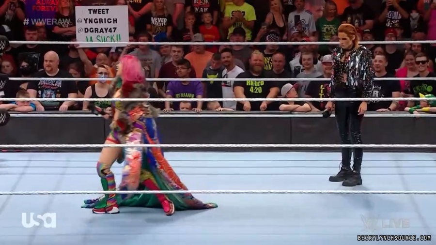beckyraw20220530_00_06_29_15_Still599.jpg
