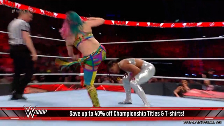 beckyraw20220530_00_19_38_15_Still1090.jpg