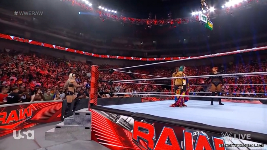 beckyraw20220620_00_02_48_07_Still227.jpg
