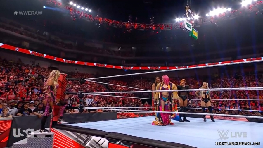 beckyraw20220620_00_03_44_00_Still286.jpg