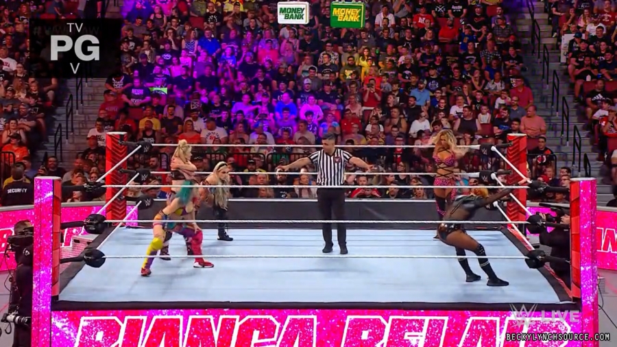 beckyraw20220620_00_06_40_00_Still414.jpg