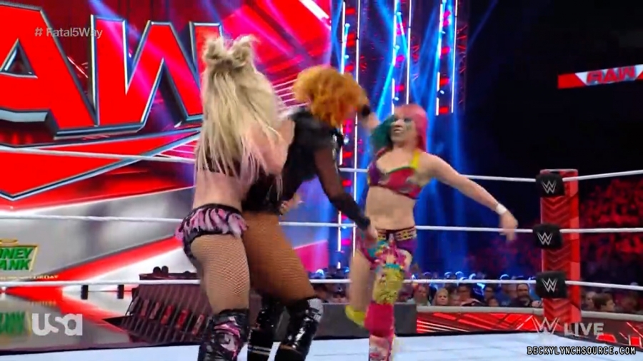 beckyraw20220620_00_15_07_26_Still850.jpg