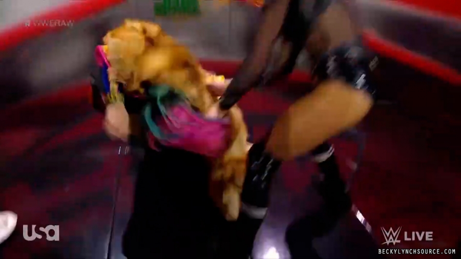beckyraw20220620_00_21_26_15_Still1190.jpg