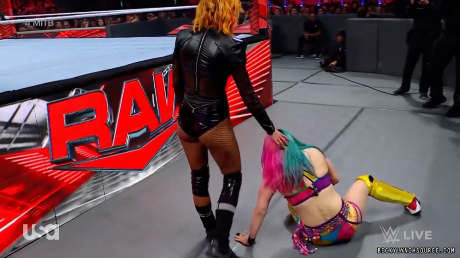 beckyraw20220620_00_23_04_15_Still1343.jpg