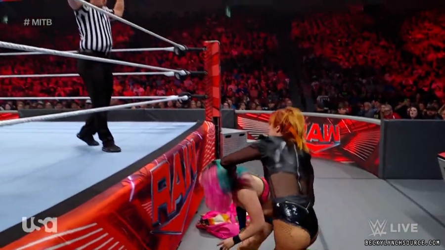 beckyraw20220620_00_23_25_00_Still1384.jpg