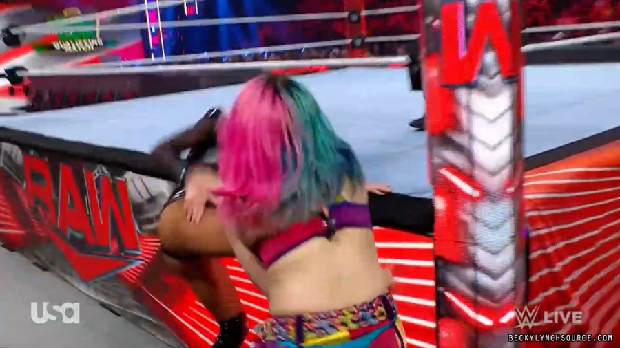 beckyraw20220620_00_23_58_00_Still1417.jpg