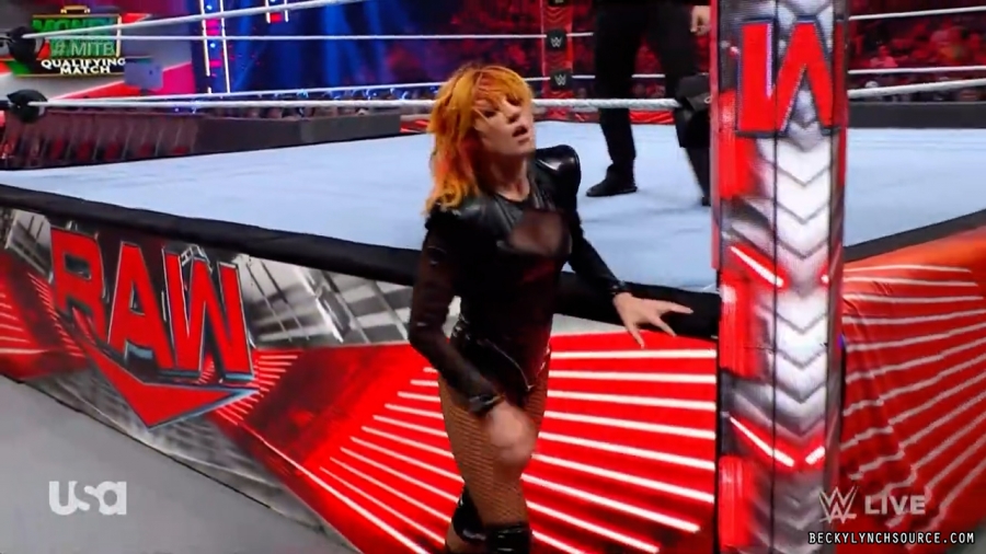beckyraw20220620_00_24_00_15_Still1422.jpg