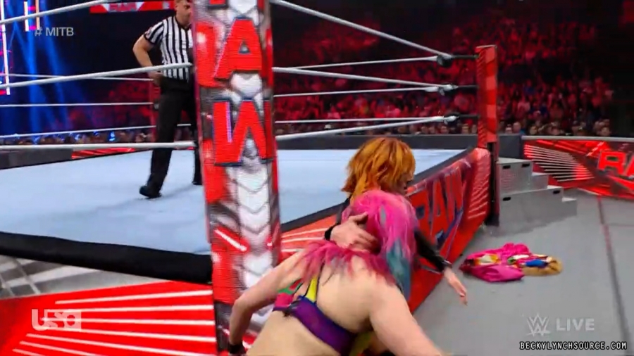 beckyraw20220620_00_24_03_00_Still1427.jpg