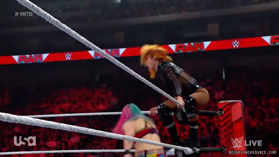 beckyraw20220620_00_24_19_15_Still1460.jpg