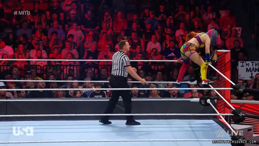 beckyraw20220620_00_24_23_00_Still1467.jpg