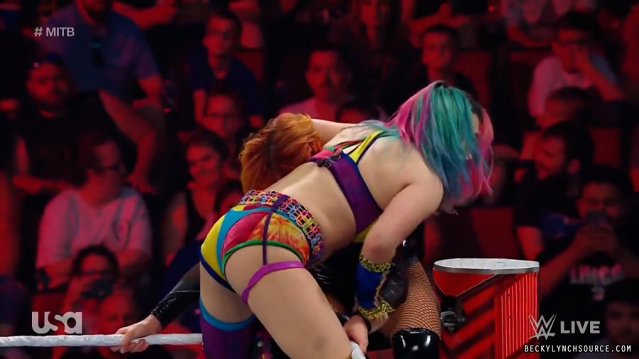 beckyraw20220620_00_24_26_00_Still1473.jpg