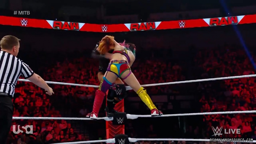beckyraw20220620_00_24_33_15_Still1488.jpg