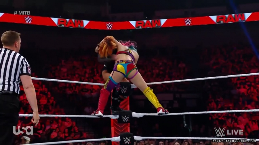 beckyraw20220620_00_24_34_15_Still1490.jpg