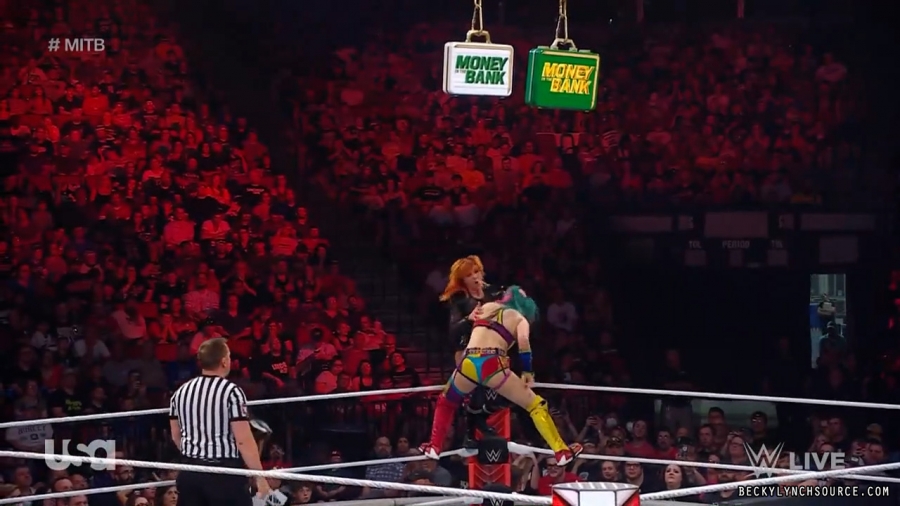 beckyraw20220620_00_24_35_15_Still1492.jpg