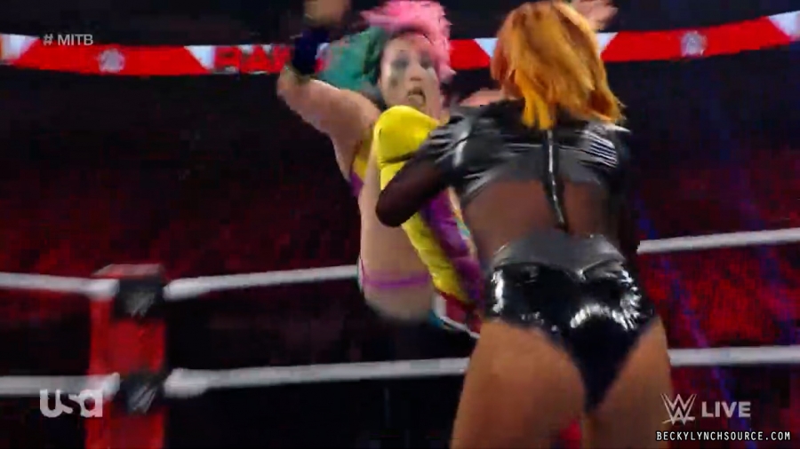 beckyraw20220620_00_24_44_15_Still1510.jpg