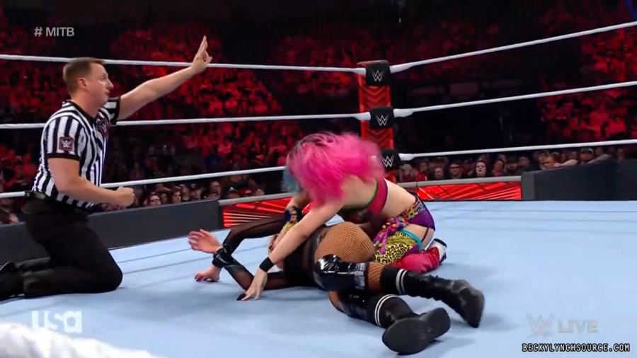 beckyraw20220620_00_24_51_00_Still1523.jpg