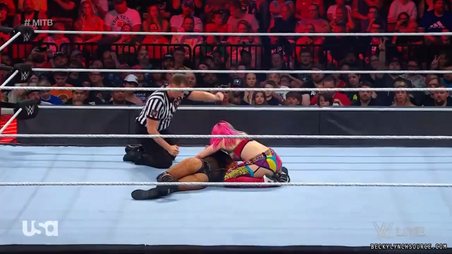 beckyraw20220620_00_24_52_00_Still1525.jpg