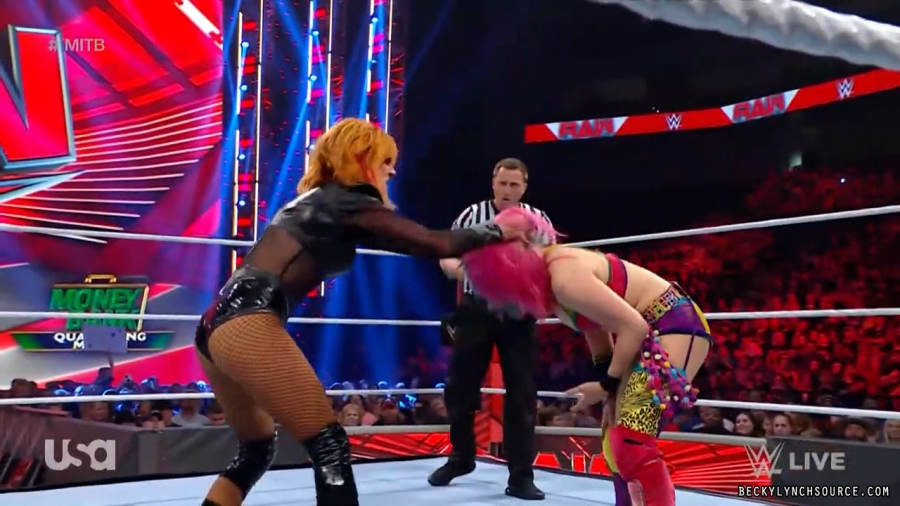 beckyraw20220620_00_25_05_15_Still1552.jpg