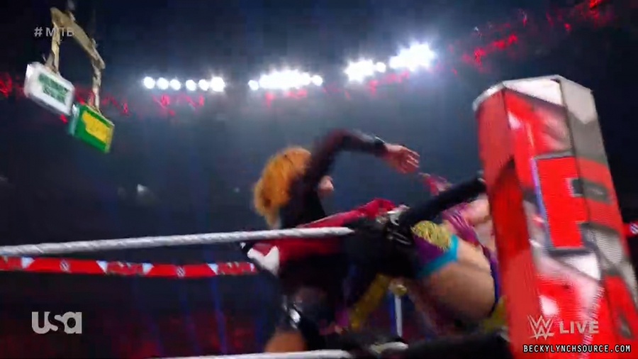 beckyraw20220620_00_25_13_15_Still1568.jpg