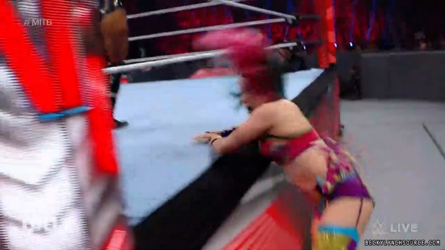 beckyraw20220620_00_25_15_00_Still1571.jpg