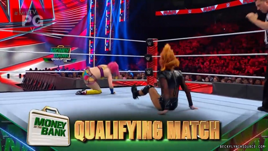 beckyraw20220620_00_25_29_00_Still1587.jpg