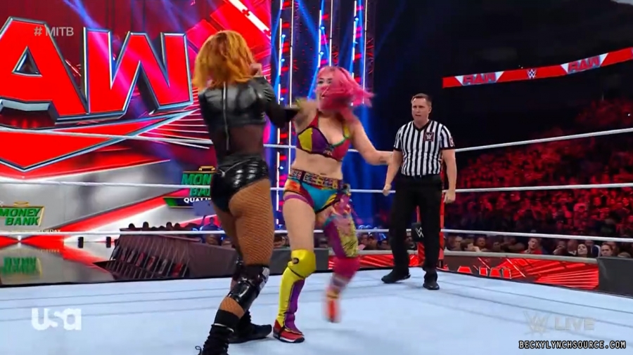 beckyraw20220620_00_26_04_00_Still1646.jpg
